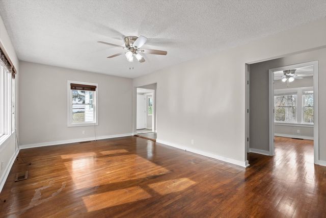 310 School Street, Rossville, GA 30741