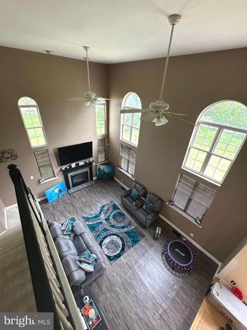 152 JOCKEY HOLLOW RUN, Swedesboro, NJ 08085