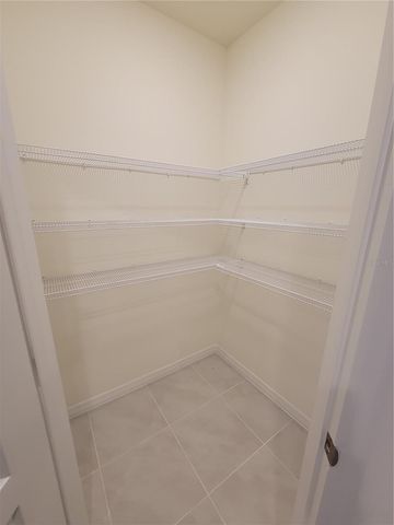 1332 SUGARWOOD STREET, Davenport, FL 33837