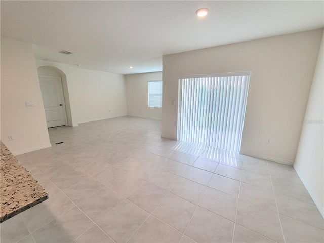 1332 SUGARWOOD STREET, Davenport, FL 33837