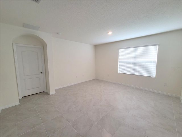 1332 SUGARWOOD STREET, Davenport, FL 33837