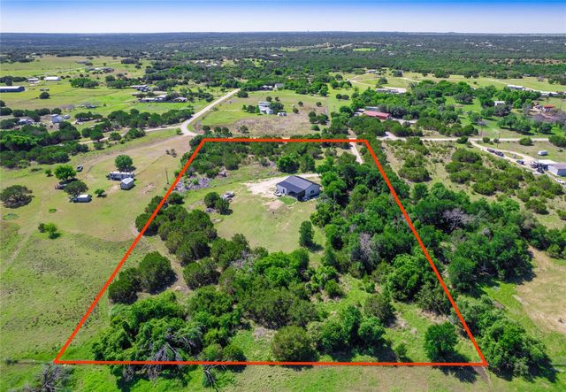 411 Avila LN, Briggs, TX 78608