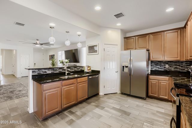 7633 W WHITEHORN Trail, Peoria, AZ 85383