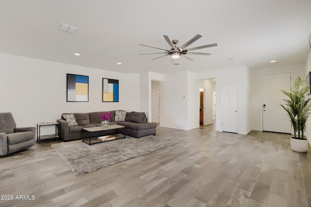 7633 W WHITEHORN Trail, Peoria, AZ 85383