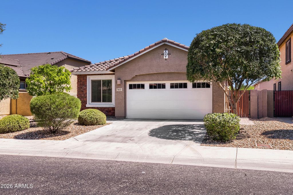 7633 W WHITEHORN Trail, Peoria, AZ 85383 — photo 2