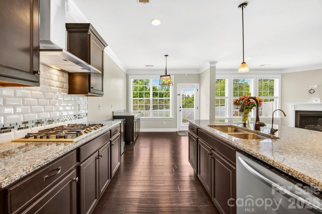 1518 Fieldwood Drive, Fort Mill, SC 29708