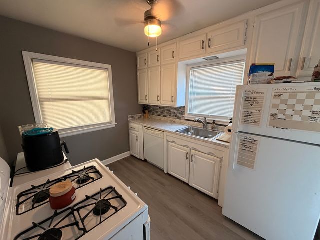 2010 46th Street, Rock Island, IL 60201