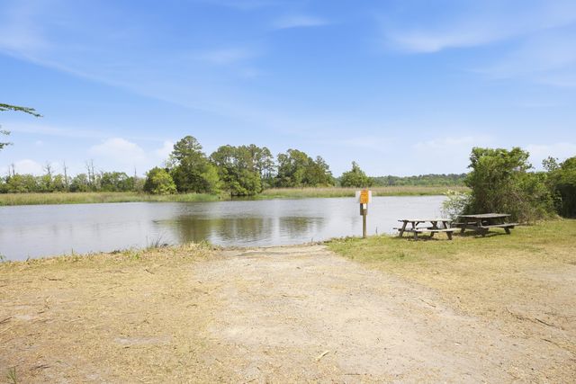 102 Ashley River Drive, Summerville, SC 29485