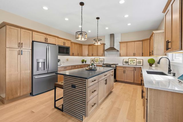 5833 W 134th Avenue, Cedar Lake, IN 46303