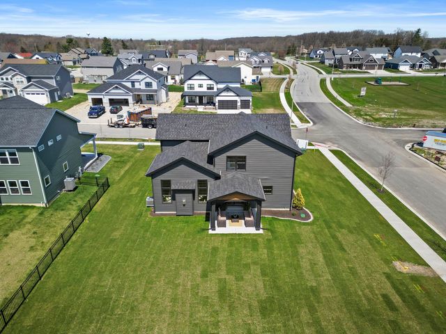 5833 W 134th Avenue, Cedar Lake, IN 46303