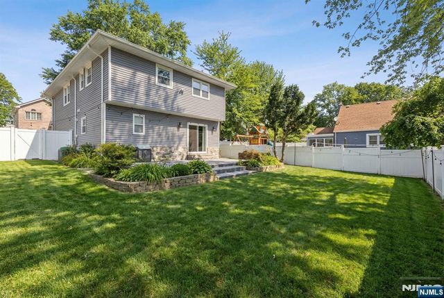 11 Belmont Avenue, Emerson, NJ 07630