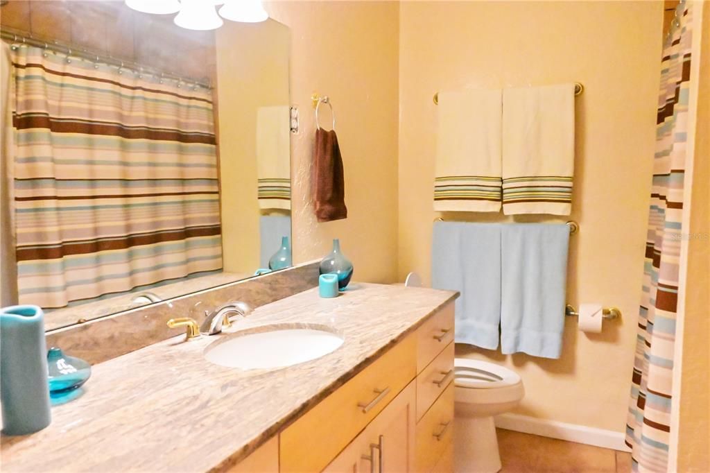 Image 11 of property listing at 4744 11TH AVENUE N, St Petersburg, FL 33713