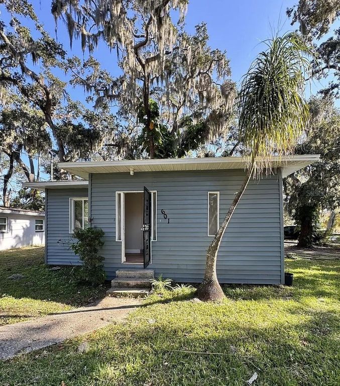 Image 1 of property listing at 601 VERA STREET, Daytona Beach, FL 32114