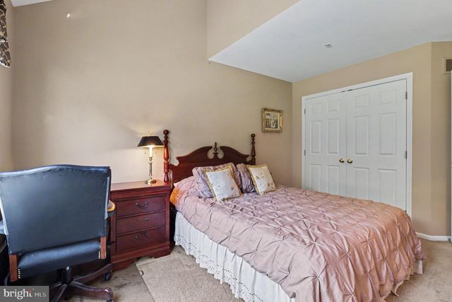 131 MEADOW VIEW LN, Lansdale, PA 19446