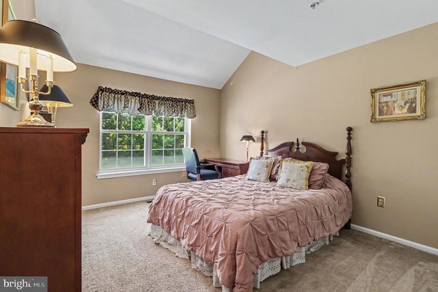 131 MEADOW VIEW LN, Lansdale, PA 19446