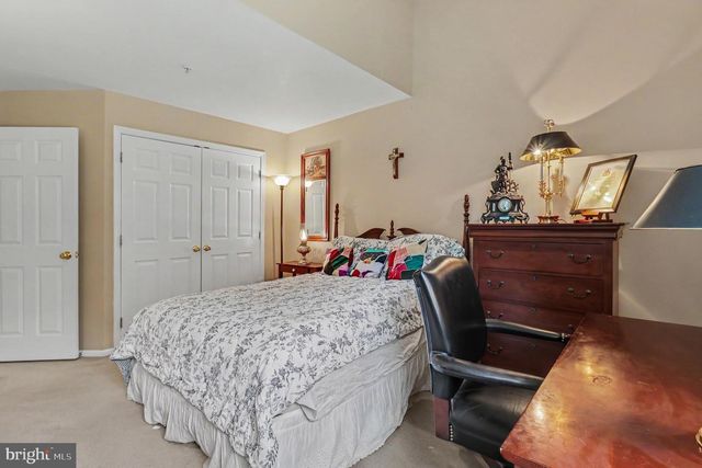131 MEADOW VIEW LN, Lansdale, PA 19446