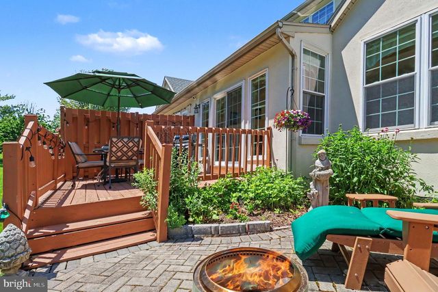 131 MEADOW VIEW LN, Lansdale, PA 19446
