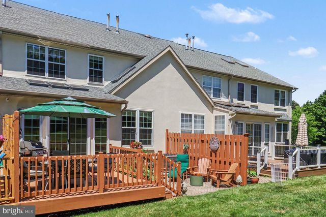 131 MEADOW VIEW LN, Lansdale, PA 19446