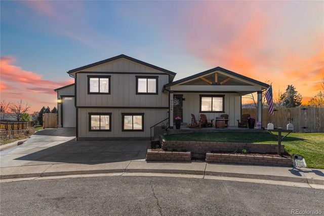 9724 W Polk Place, Littleton, CO 80123