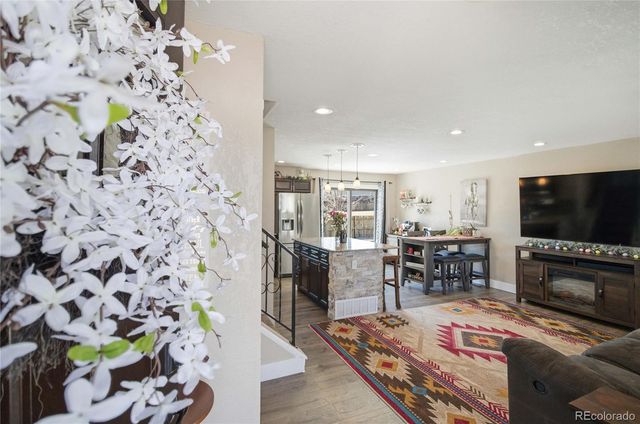 9724 W Polk Place, Littleton, CO 80123