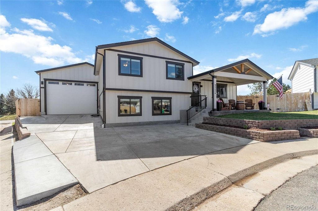 9724 W Polk Place, Littleton, CO 80123
