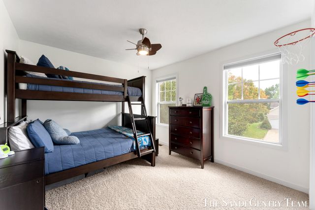 15313 Saddlebrook Court, Grand Haven, MI 49417