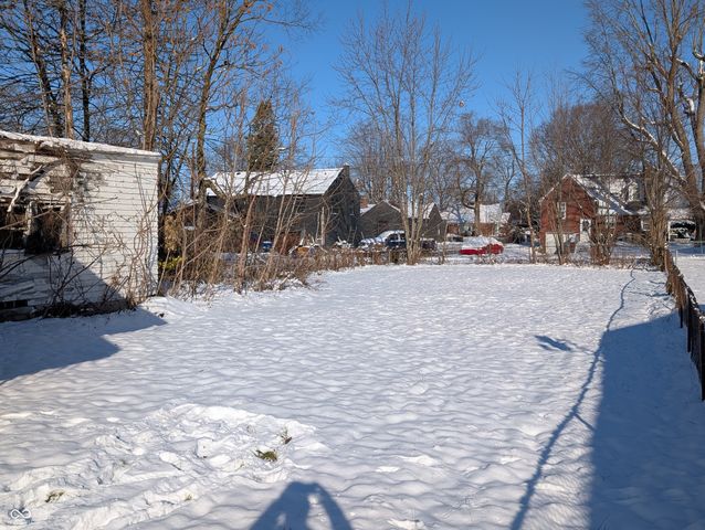 1736 W 12th Street, Anderson, IN 46016