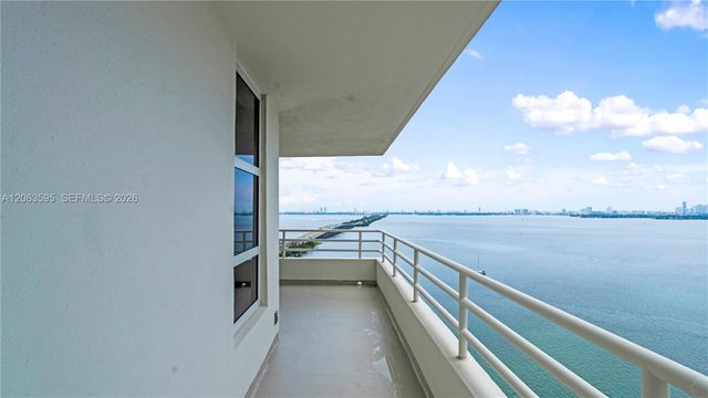 555 NE 34th Street 1801, Miami, FL 33137