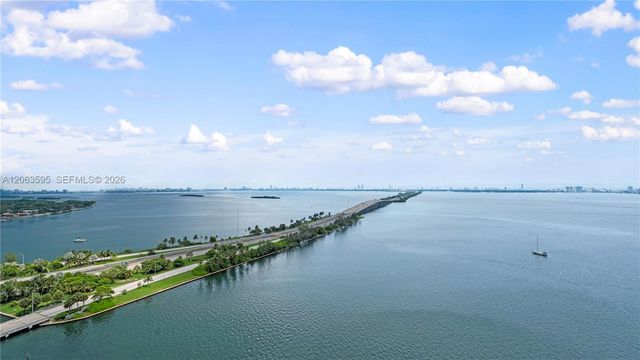 555 NE 34th Street 1801, Miami, FL 33137