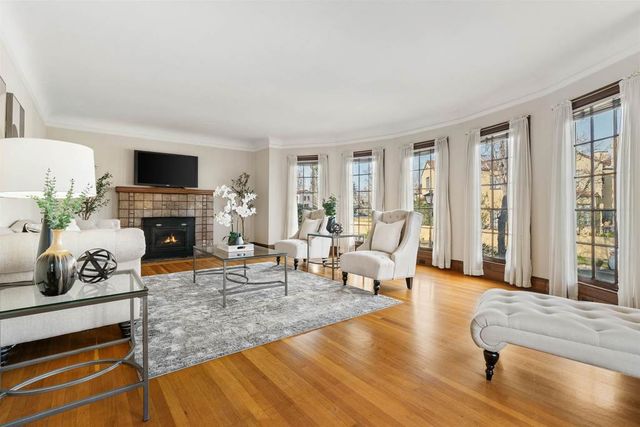 3010 Fairview Ave, Alameda, CA 94501