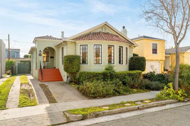 3010 Fairview Ave, Alameda, CA 94501