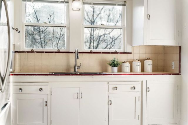 3010 Fairview Ave, Alameda, CA 94501