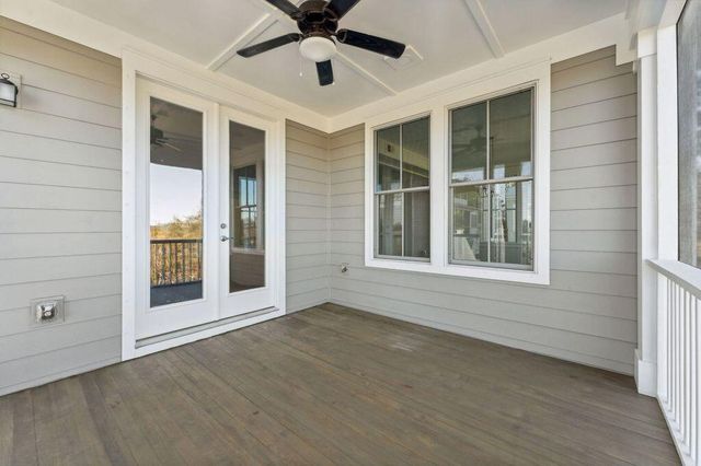 512 Feeder Creek Lane, Hollywood, SC 29449