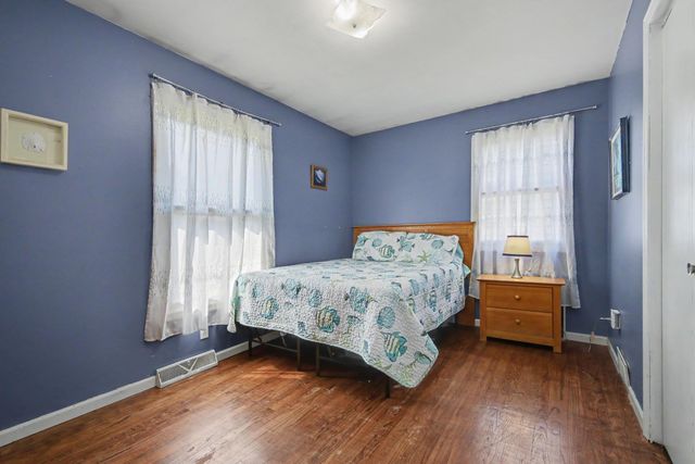 5248 Burgis Avenue SE, Kentwood, MI 49508
