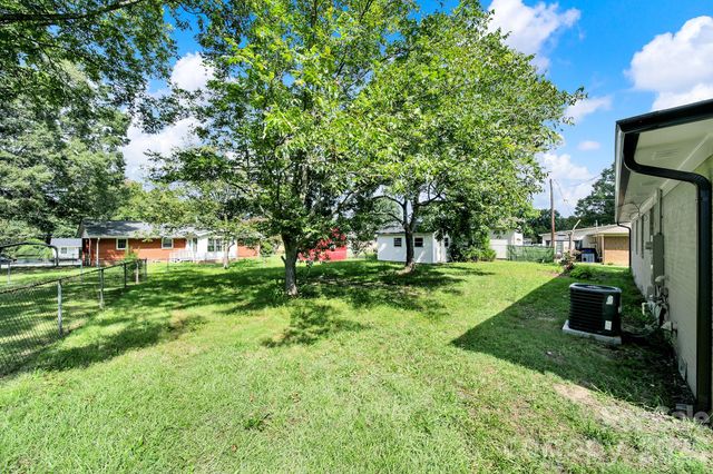 512 S Villa Street, Kannapolis, NC 28083