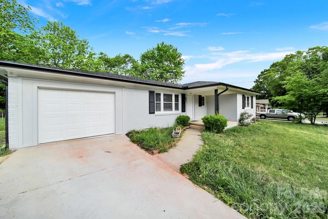 512 S Villa Street, Kannapolis, NC 28083