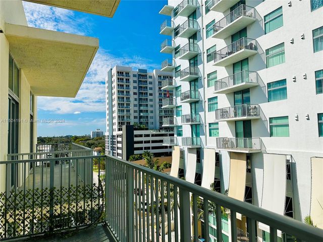 2100 Van Buren St 518, Hollywood, FL 33020