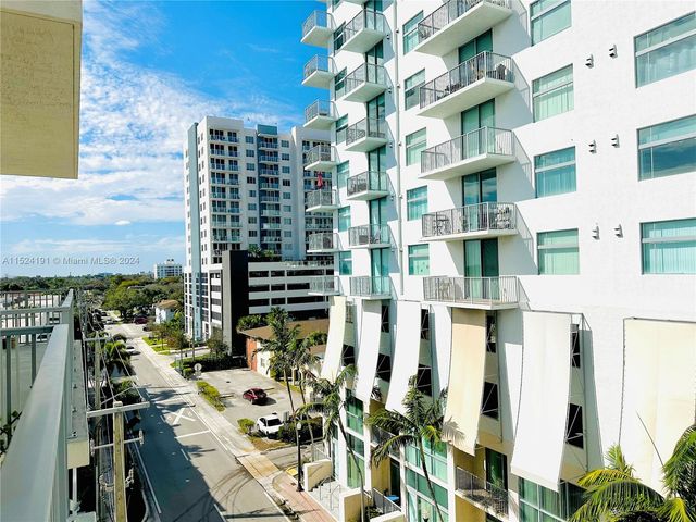 2100 Van Buren St 518, Hollywood, FL 33020
