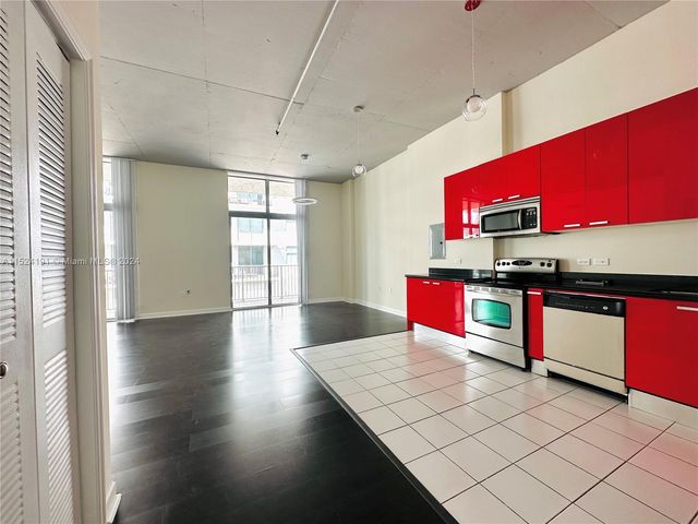 2100 Van Buren St 518, Hollywood, FL 33020