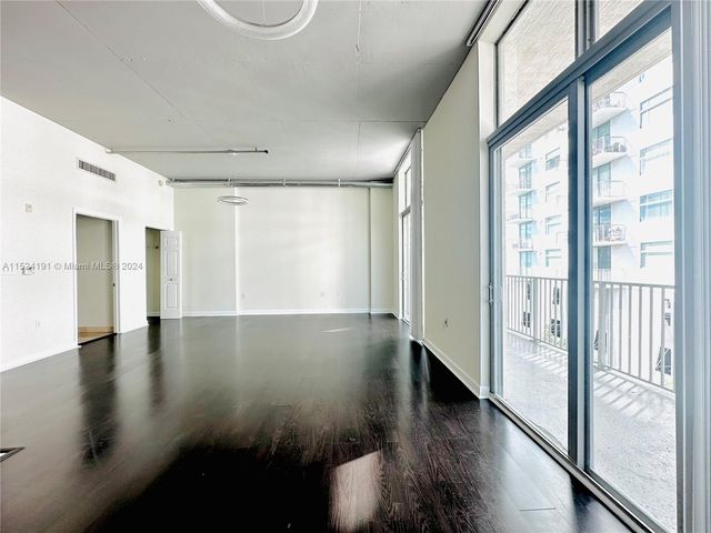 2100 Van Buren St 518, Hollywood, FL 33020