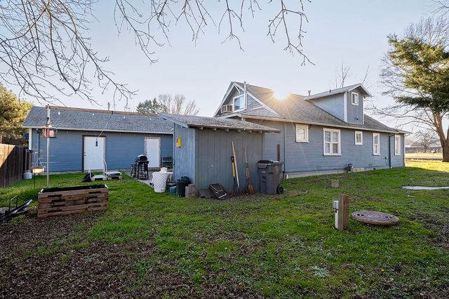 2361 Kings Highway, Medford, OR 97501