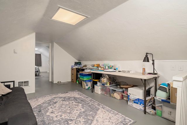 2361 Kings Highway, Medford, OR 97501