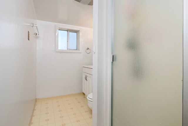 2361 Kings Highway, Medford, OR 97501