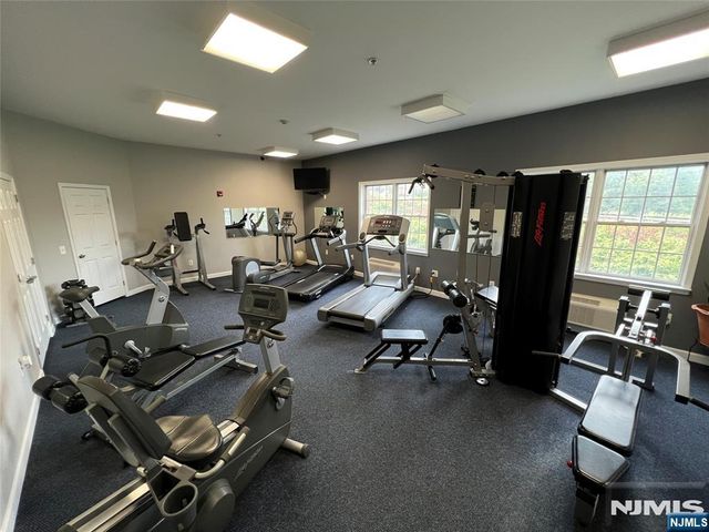 333 Willow Street 409, Teaneck, NJ 07666