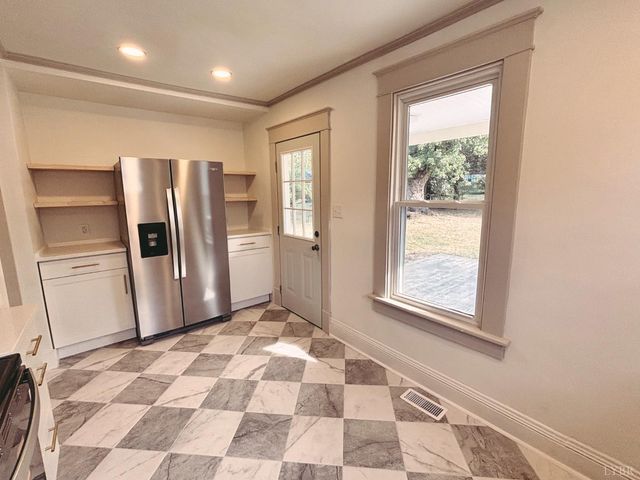 205 Warren Avenue, Lynchburg, VA 24501