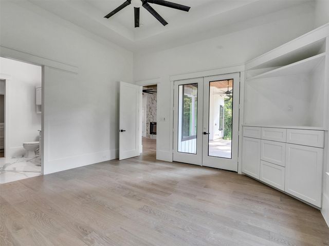 451 Pelican, Magnolia, TX 77355