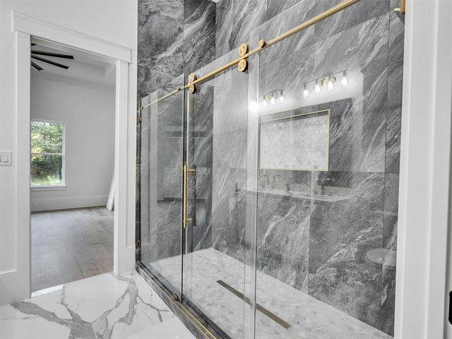 451 Pelican, Magnolia, TX 77355