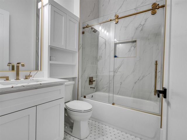 451 Pelican, Magnolia, TX 77355