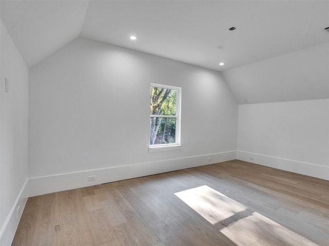 451 Pelican, Magnolia, TX 77355