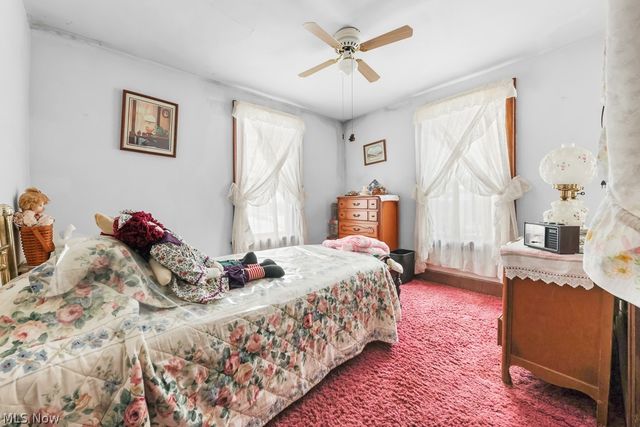 18262 W Pine Lake Road, Beloit, OH 44609